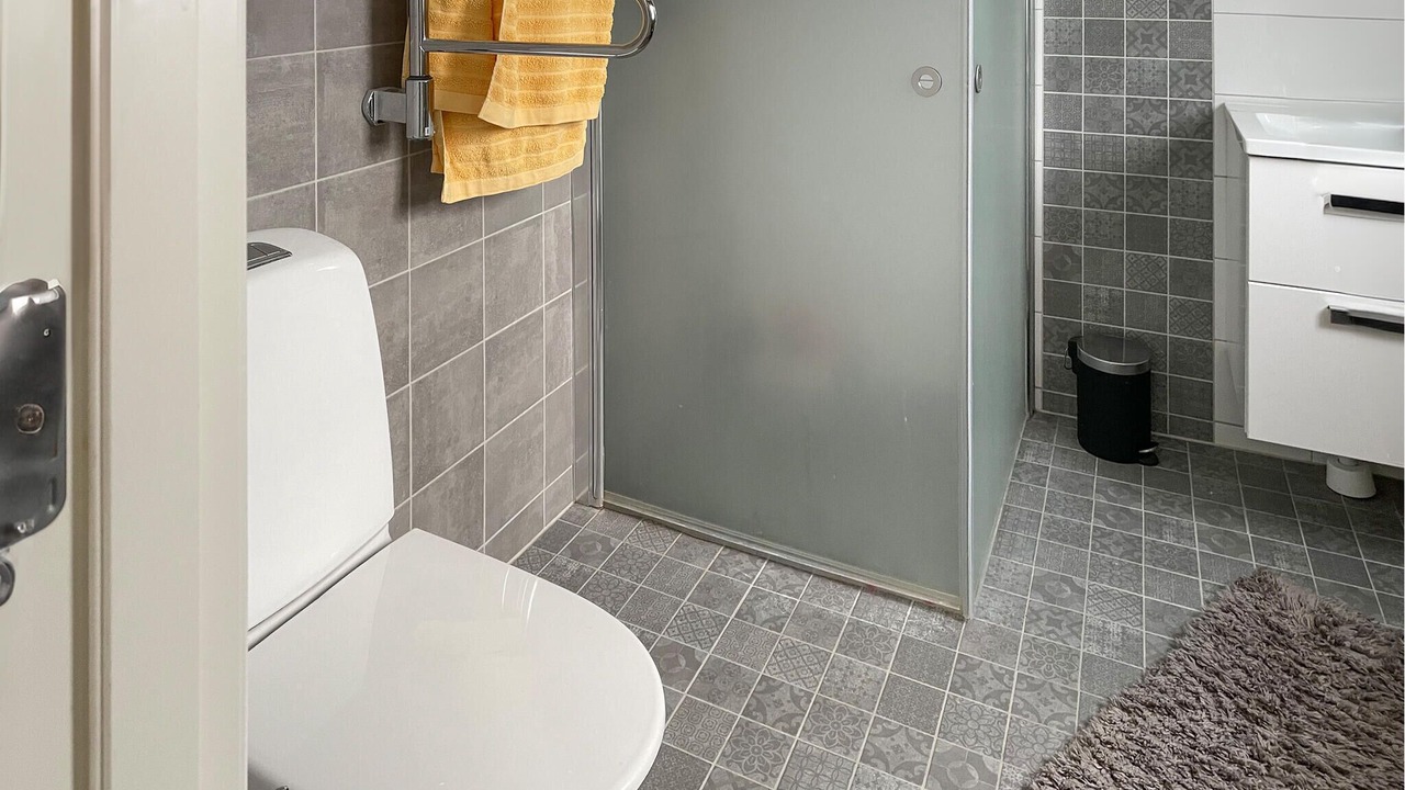 Photo of Bathroom in Orebro County