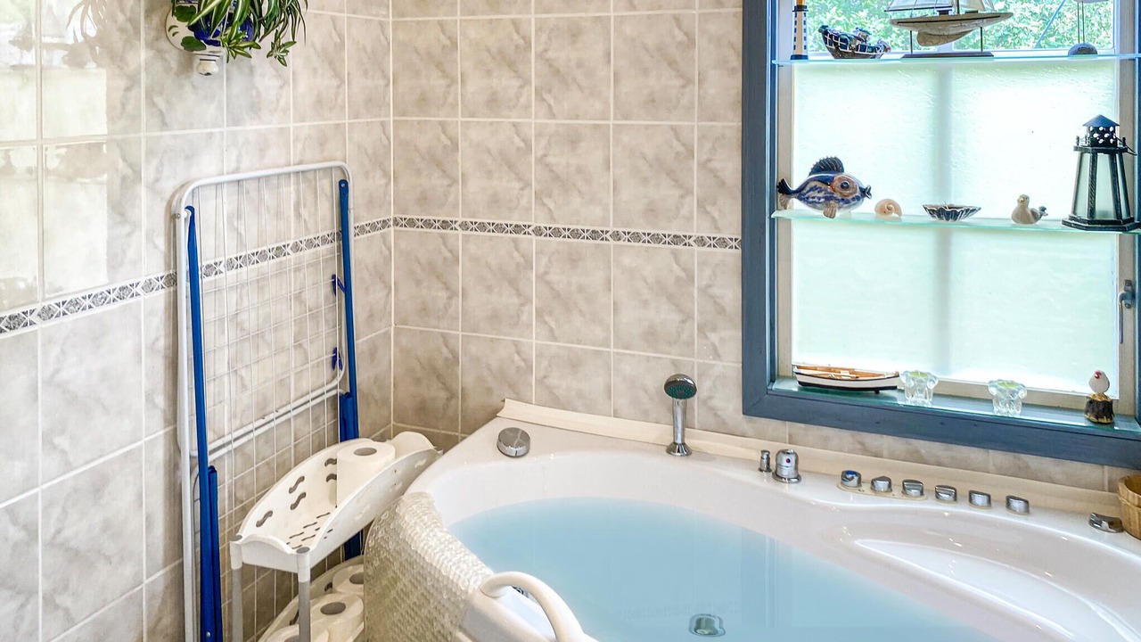 Photo of Bathroom in Gamleby