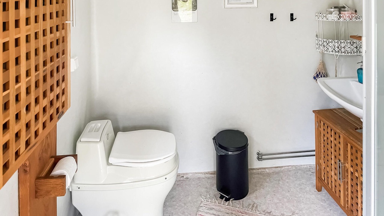 Photo of Bathroom in Overum