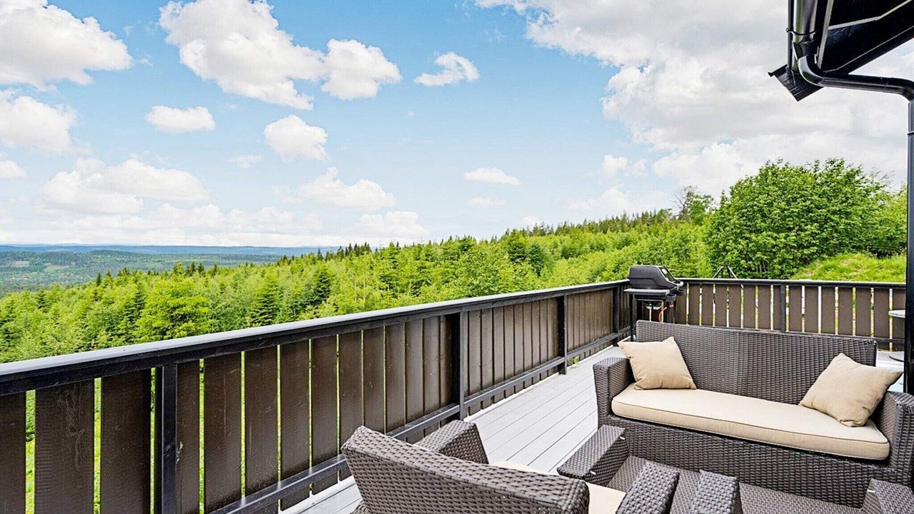 Photo of Outdoor in Sndre Land
