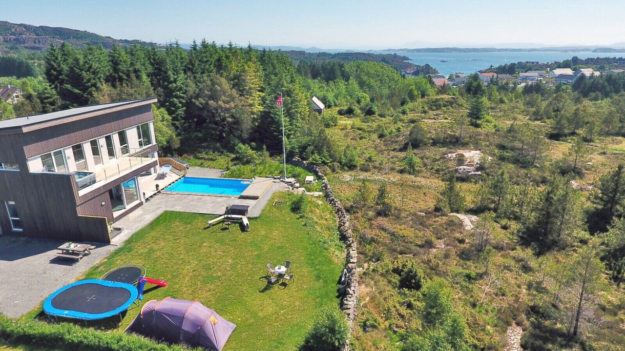 Photo of Outdoor in Steinsland
