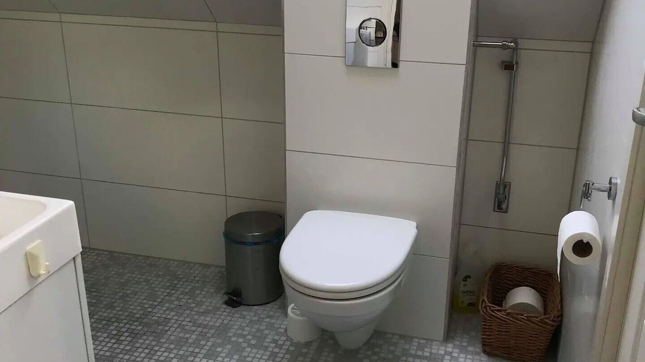 Photo of Bathroom in Borrby