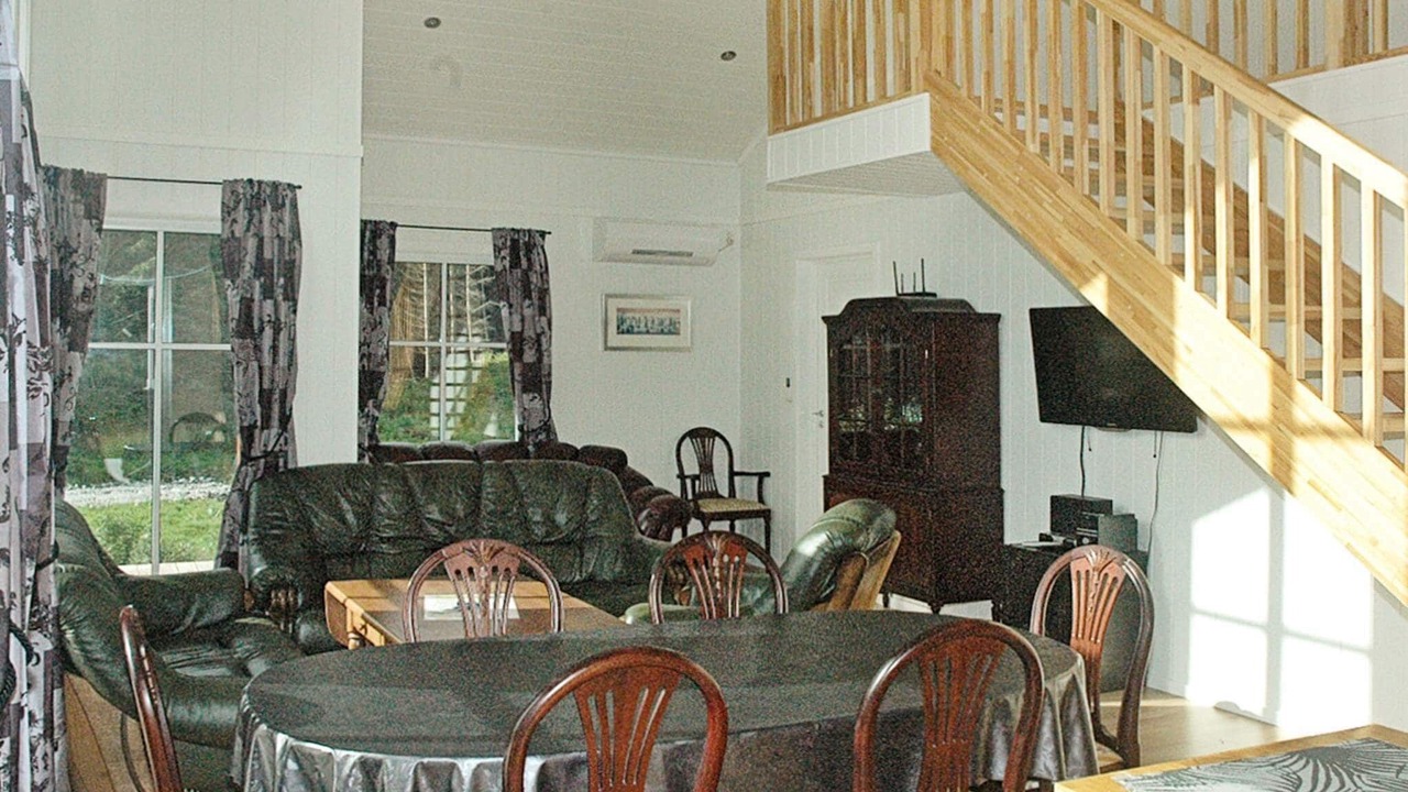 Photo of Others in Vevang