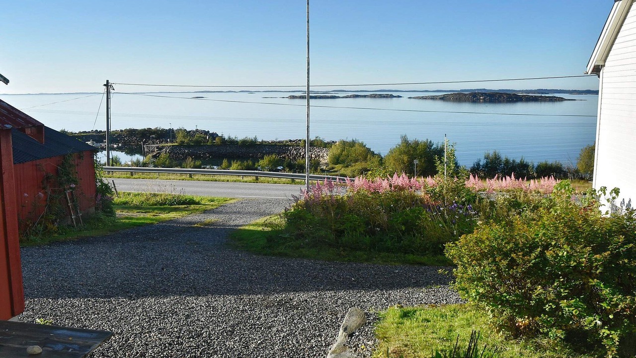 Photo of Outdoor in Midsund