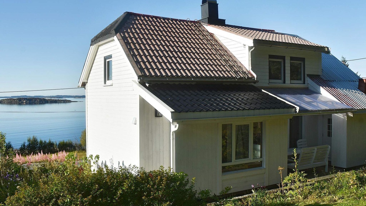 Photo of Outdoor in Midsund