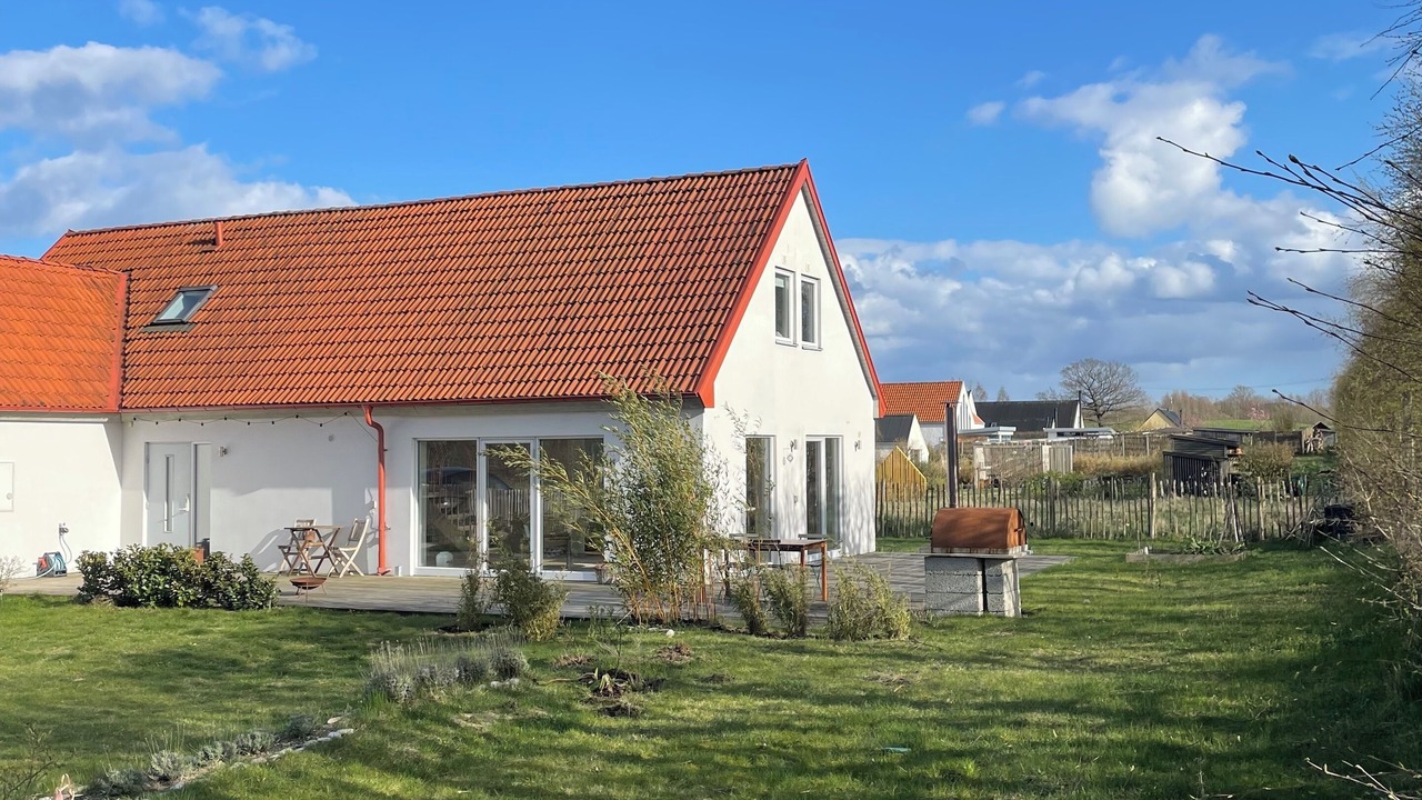 Photo of Outdoor in Listarum