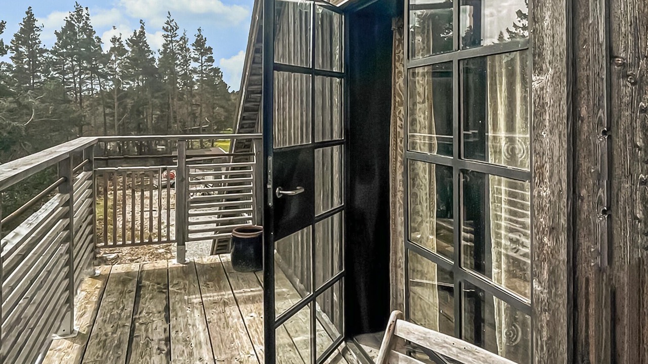 Photo of Others in Larbro