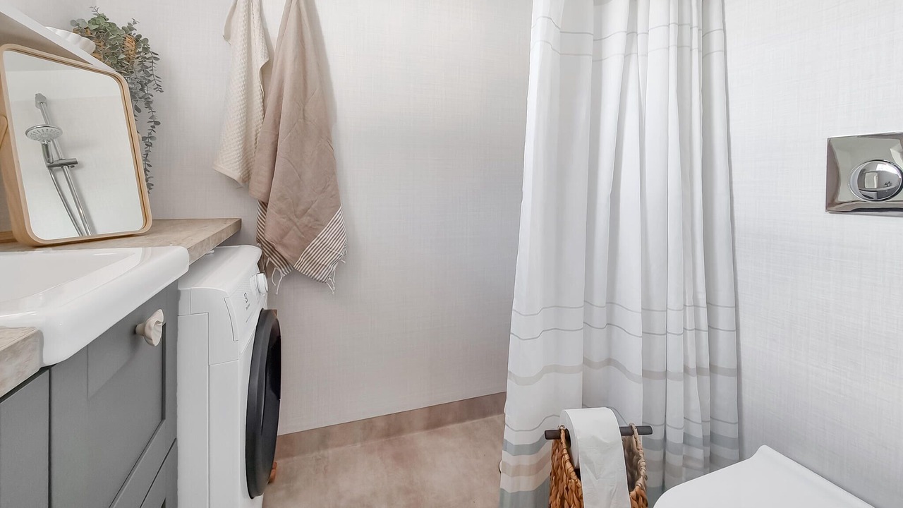 Photo of Bathroom in Tvarred