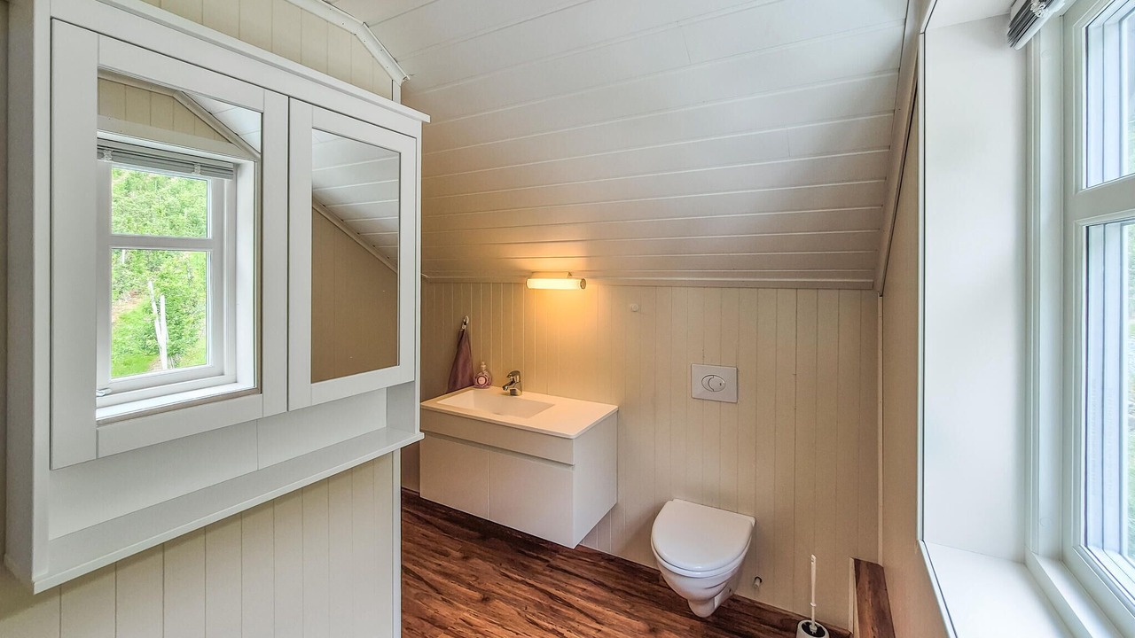 Photo of Bathroom in Djønno