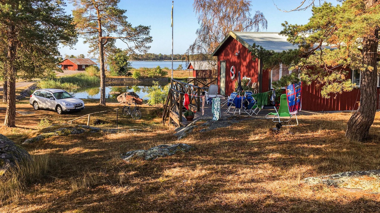 Photo of Others in Draget
