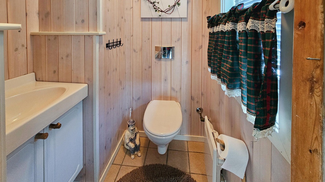 Photo of Bathroom in Fla Municipality