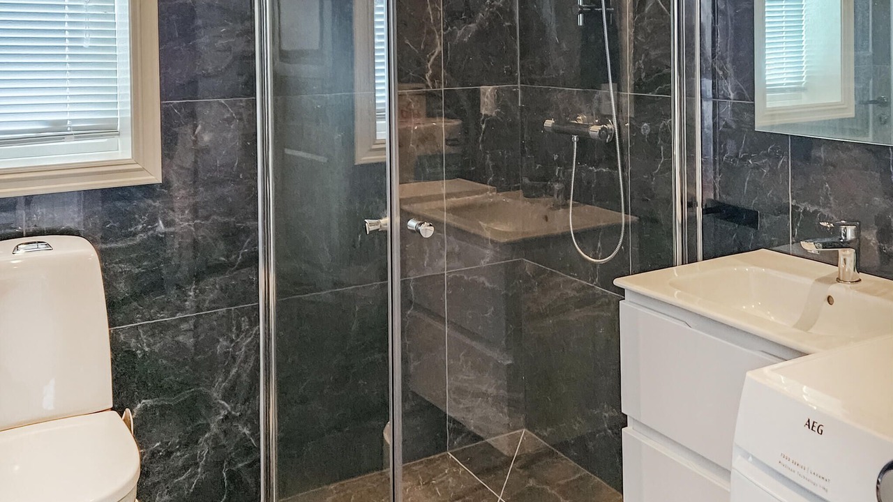 Photo of Bathroom in Rauland
