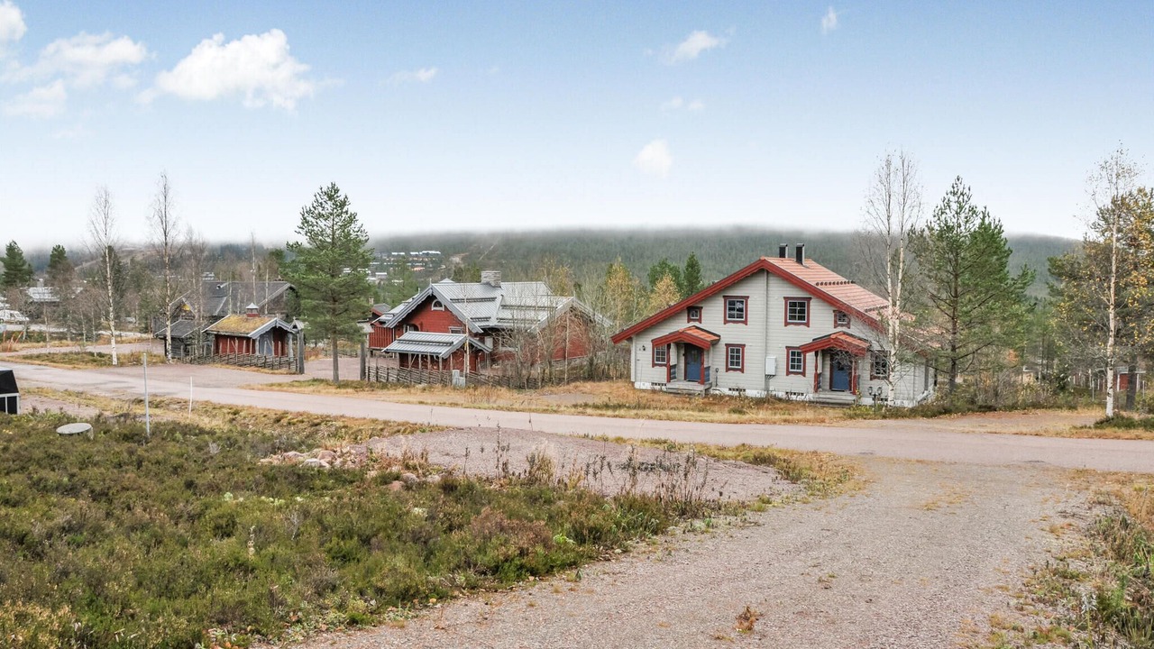 Photo of Others in Stoten