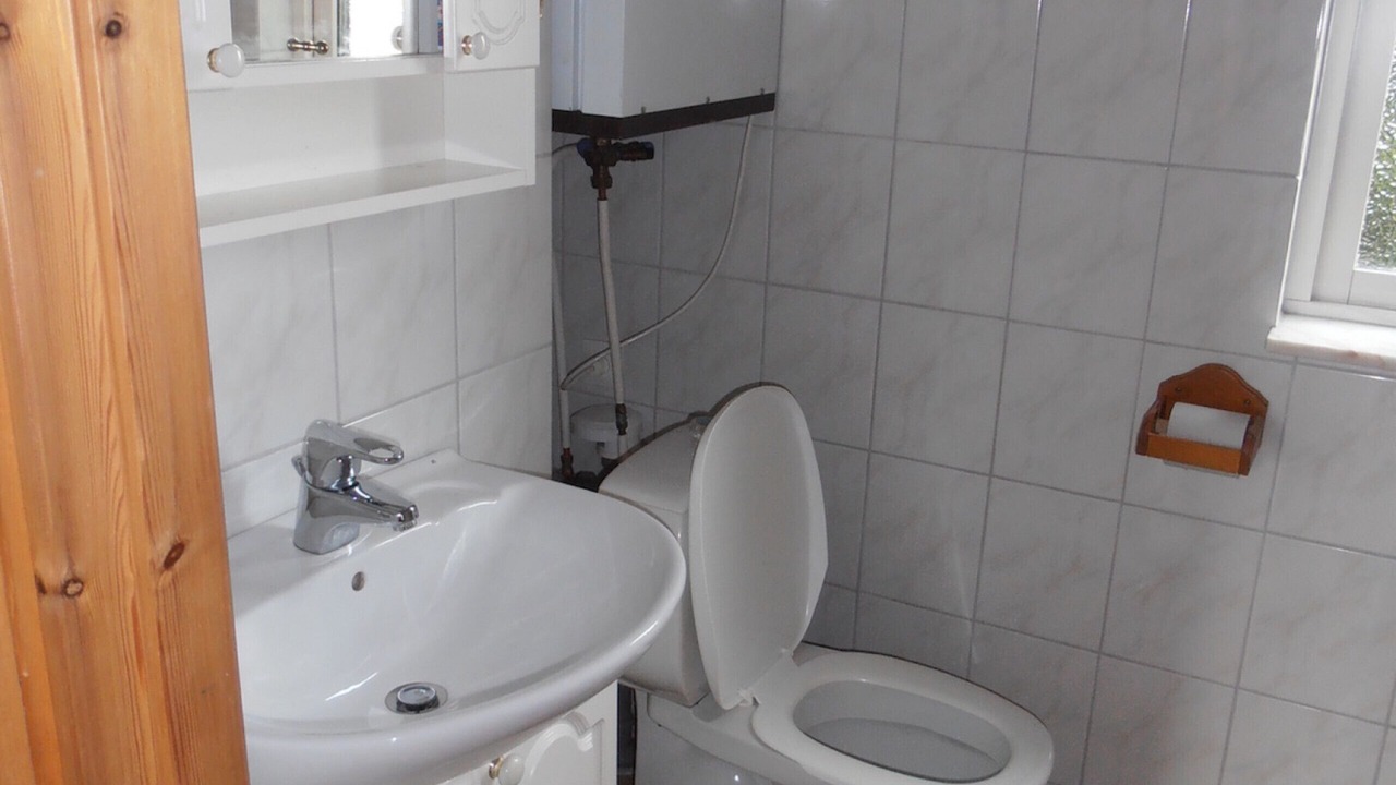 Photo of Bathroom in Orby