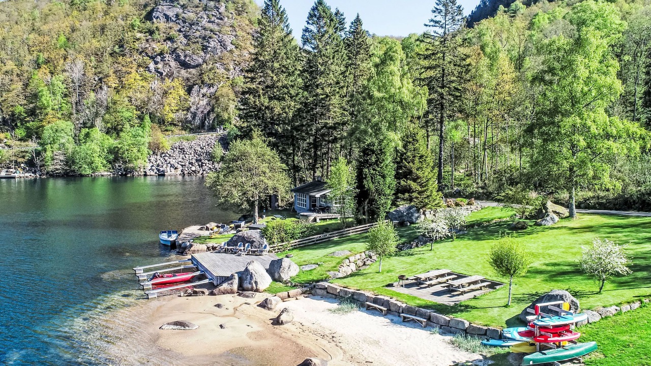 Photo of Others in Lyngdal