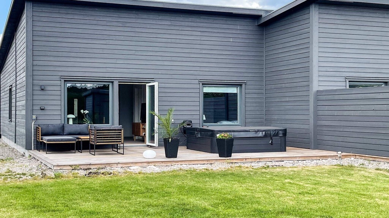 Photo of Outdoor in Morbylanga