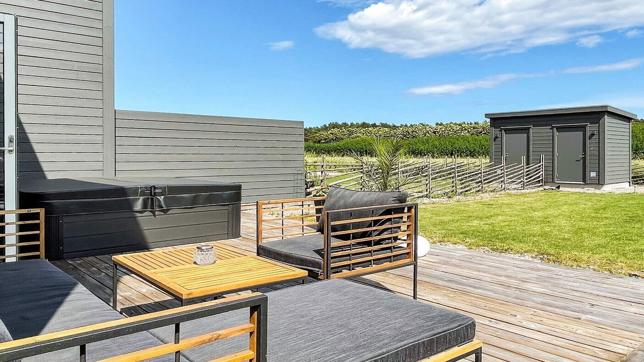 Photo of Outdoor in Morbylanga