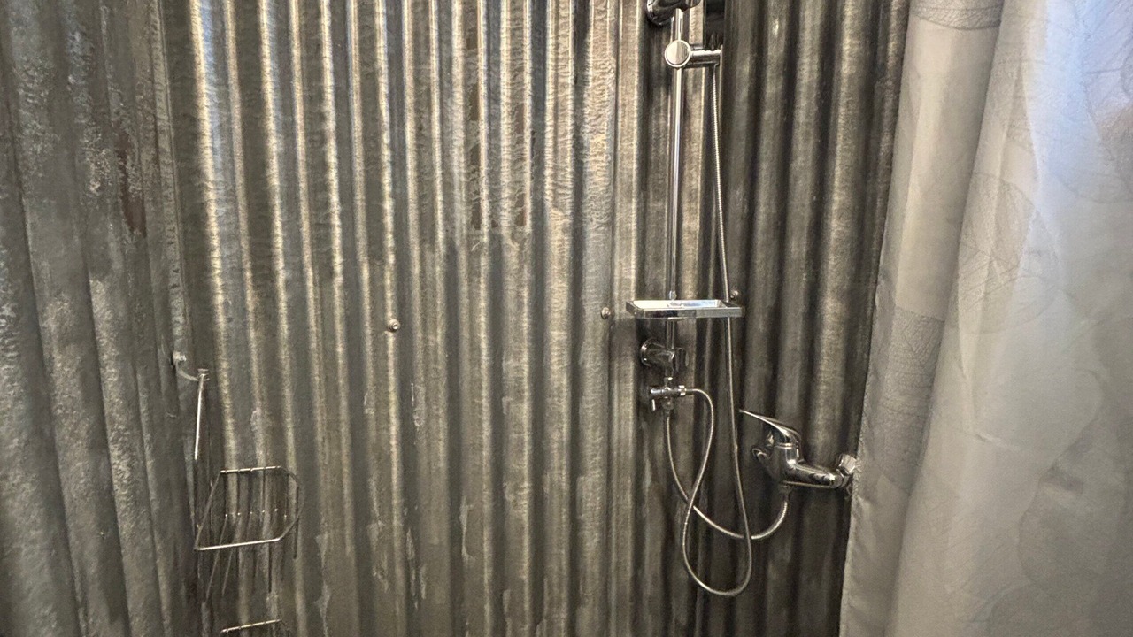 Photo of Bathroom in Gavunda
