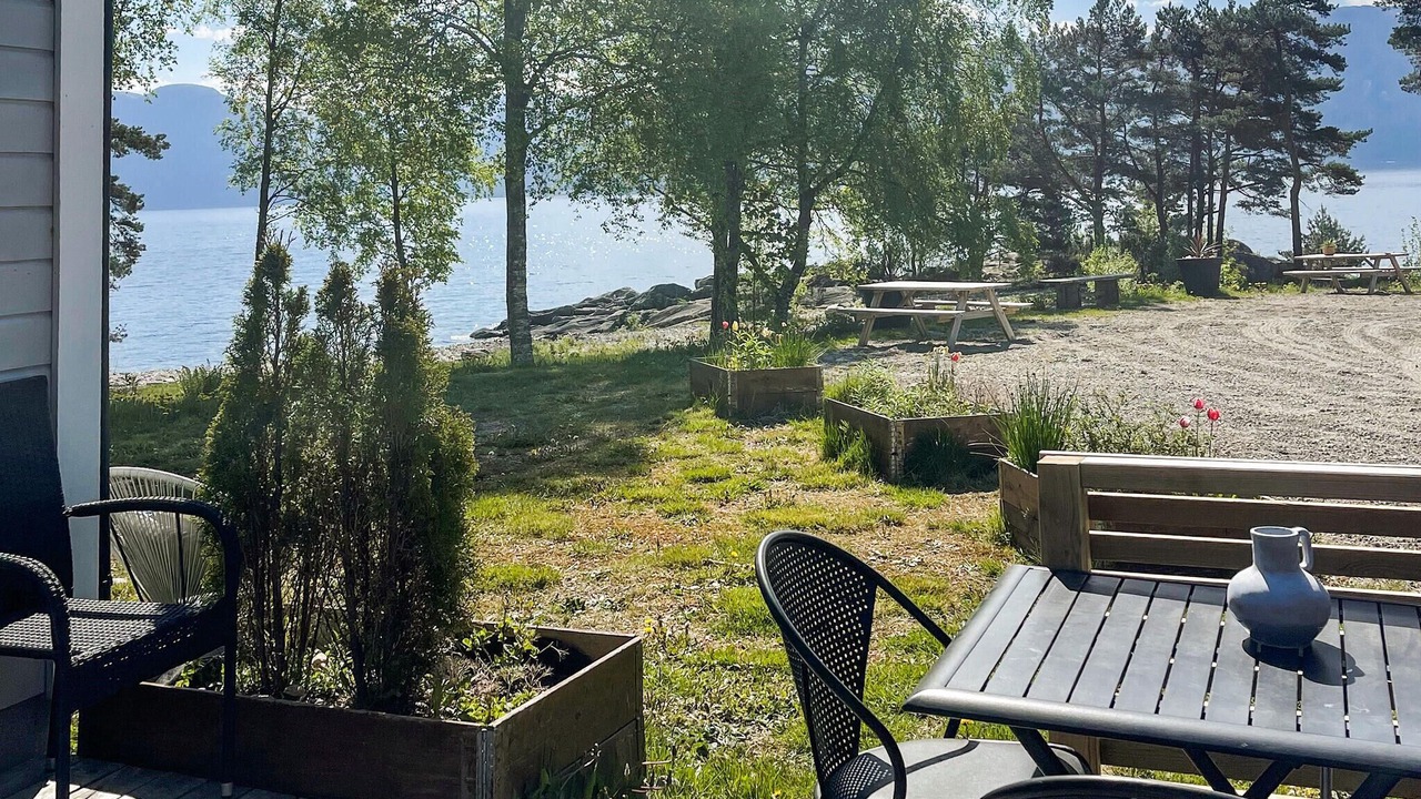 Photo of Others in Hoyanger