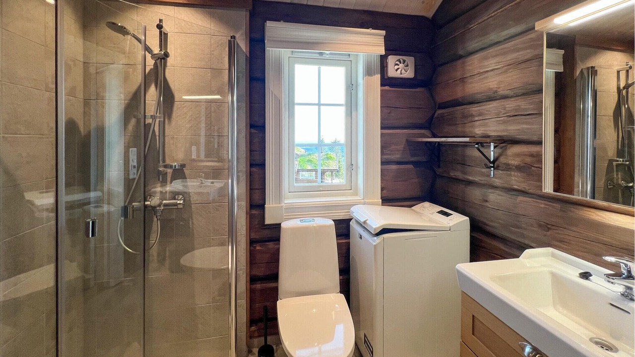 Photo of Bathroom in Sjusjoen