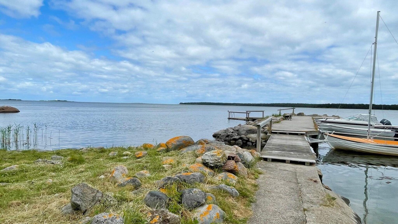 Photo of Others in Byxelkrok