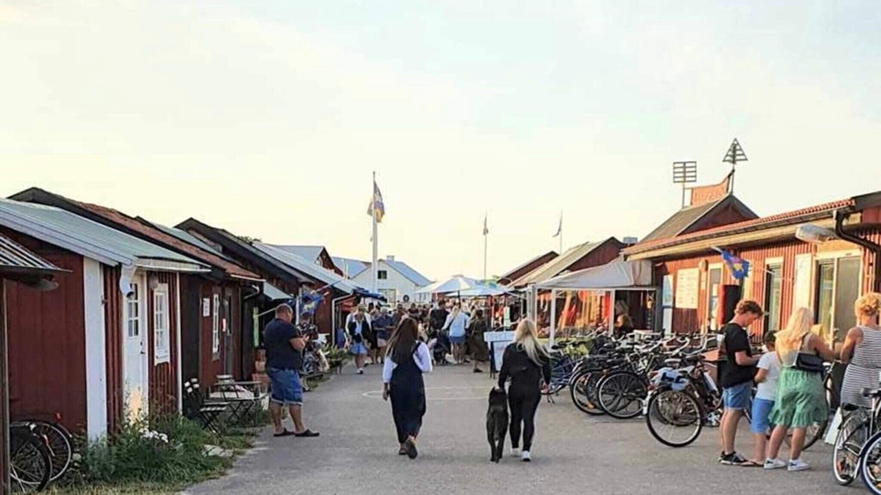 Photo of Others in Byxelkrok