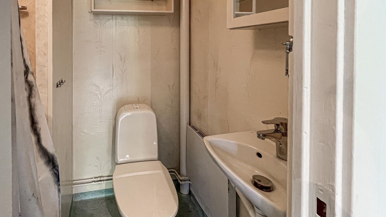 Photo of Bathroom in Aspered