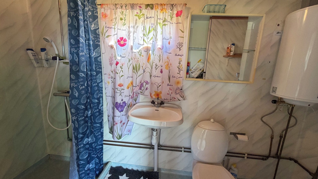 Photo of Bathroom in Tibro