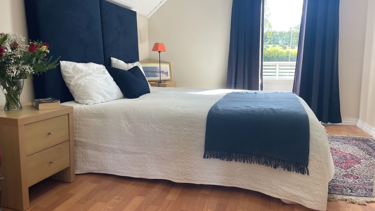 Photo of Bedroom in Moss