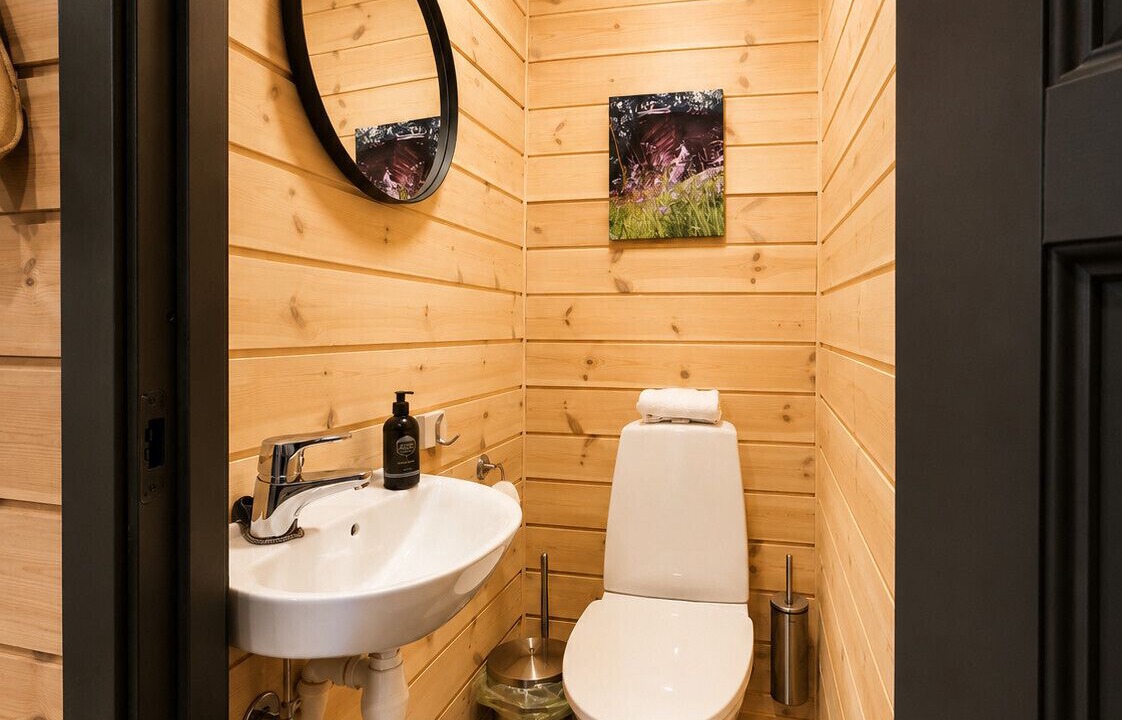 Photo of Bathroom in Hol Municipality