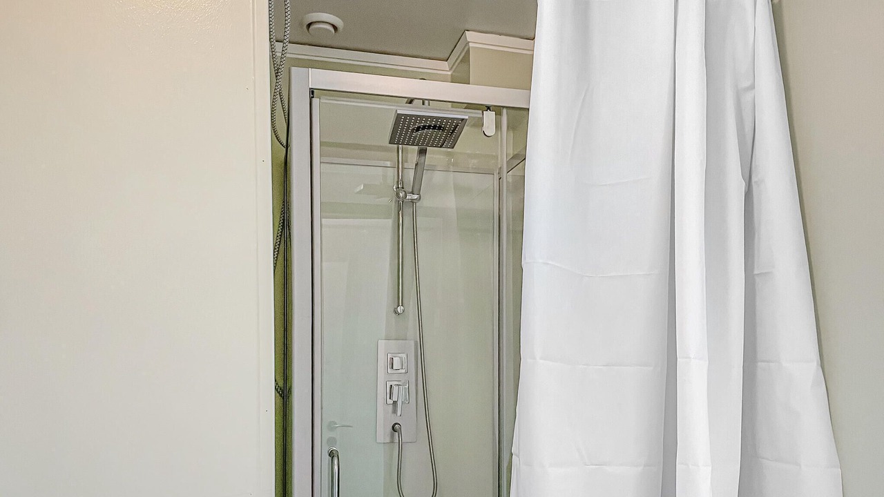 Photo of Bathroom in Klintehamn