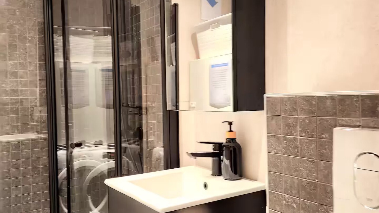 Photo of Bathroom in Sentrum
