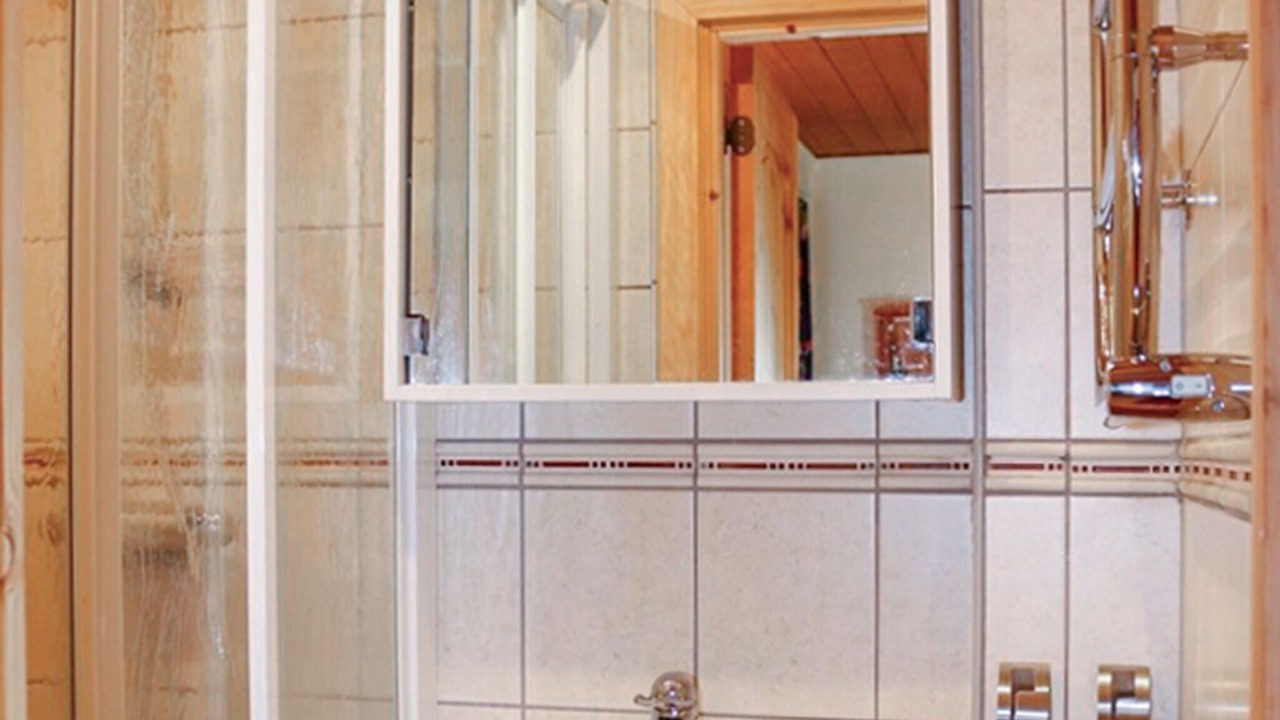 Photo of Bathroom in Stoten
