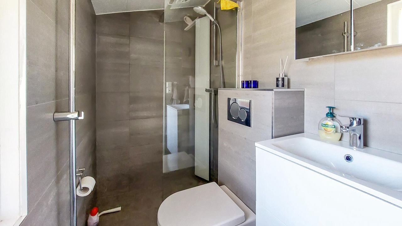 Photo of Bathroom in Hoor