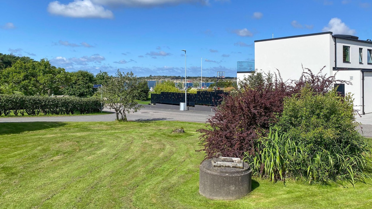 Photo of Others in Vastra Frolunda