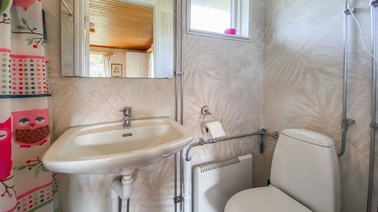Photo of Bathroom in Byxelkrok