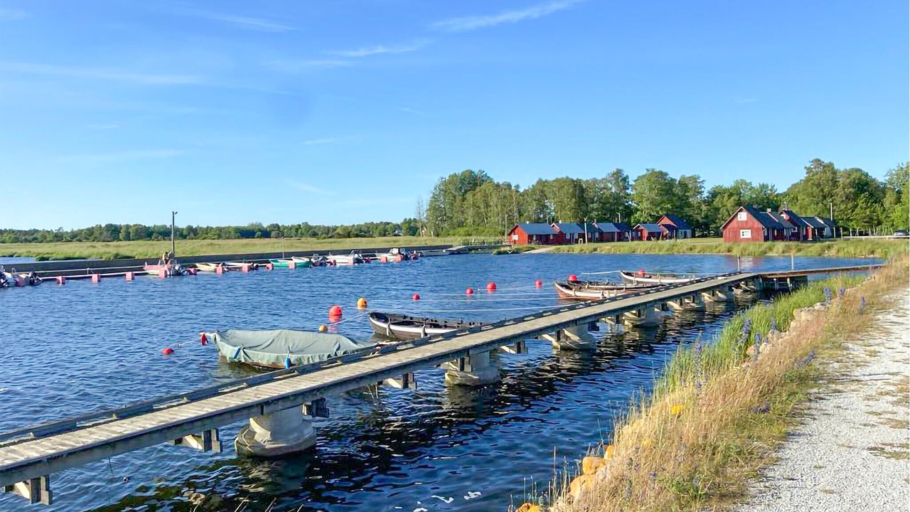 Photo of Others in Vastergarn