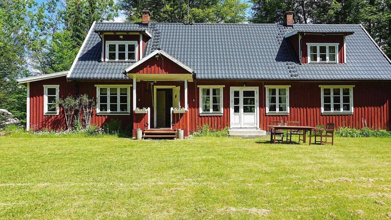 Photo of Outdoor in Roke