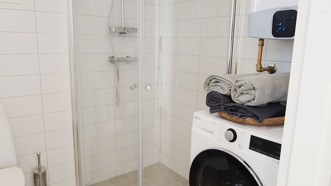 Photo of Bathroom in Saro