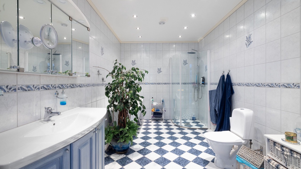 Photo of Bathroom in Tyreso O
