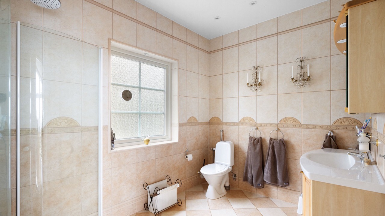 Photo of Bathroom in Tyreso O