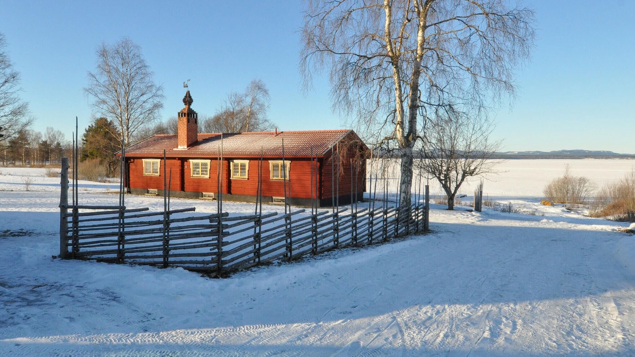 Photo of Others in Mora