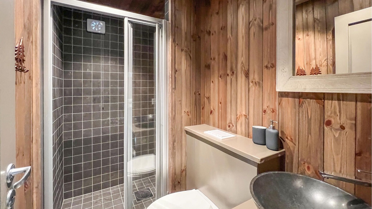 Photo of Bathroom in Sjusjoen