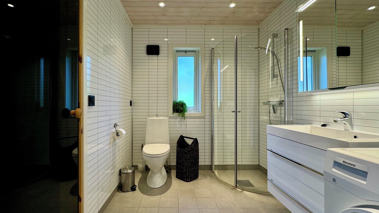 Photo of Bathroom in Sjusjoen