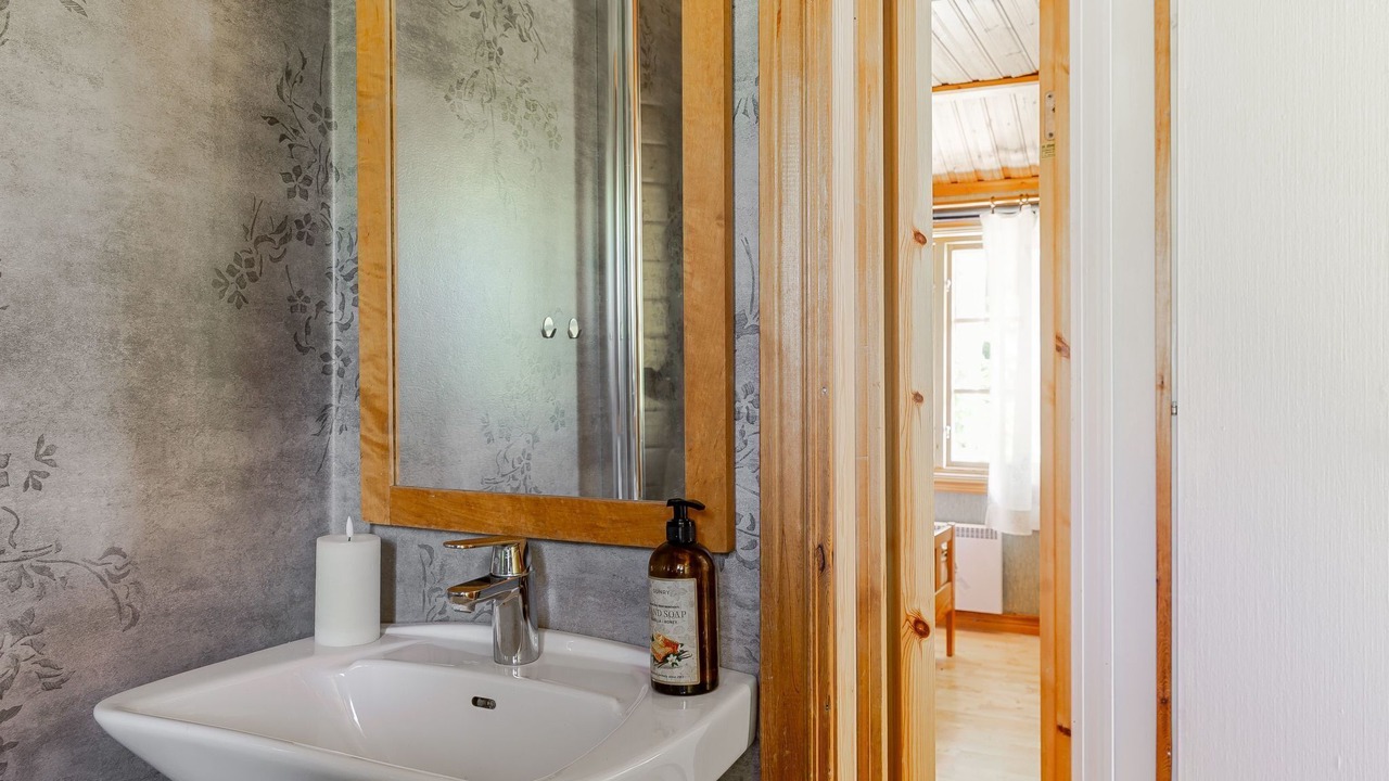 Photo of Bathroom in Brakne-Hoby