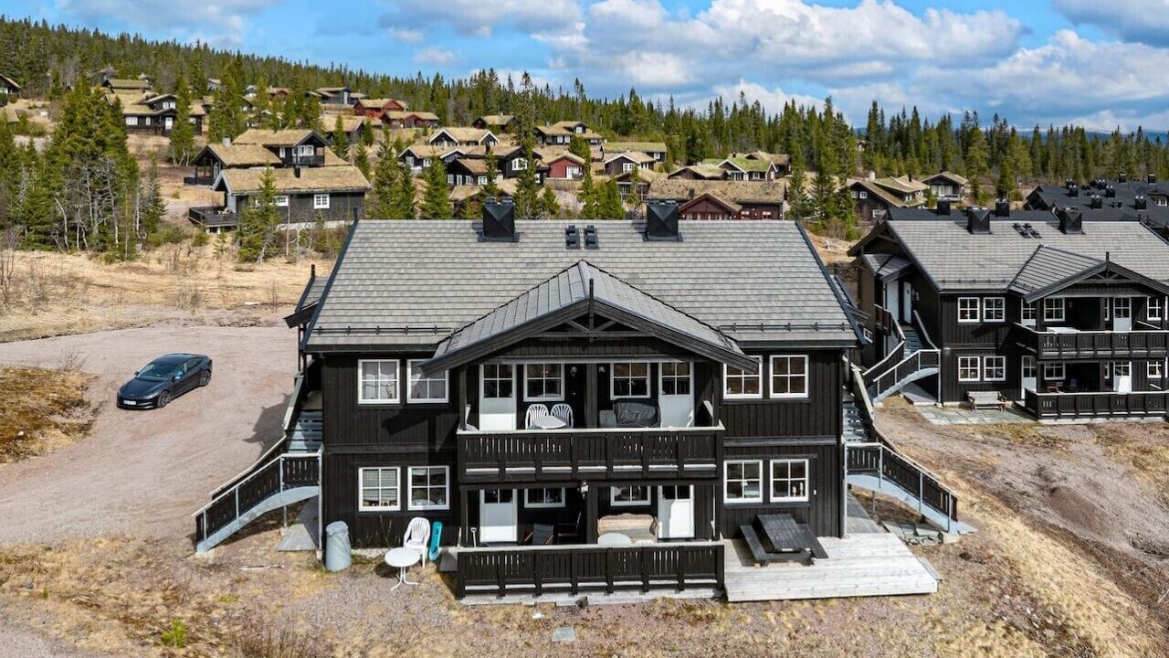 Photo of Outdoor in Mælem