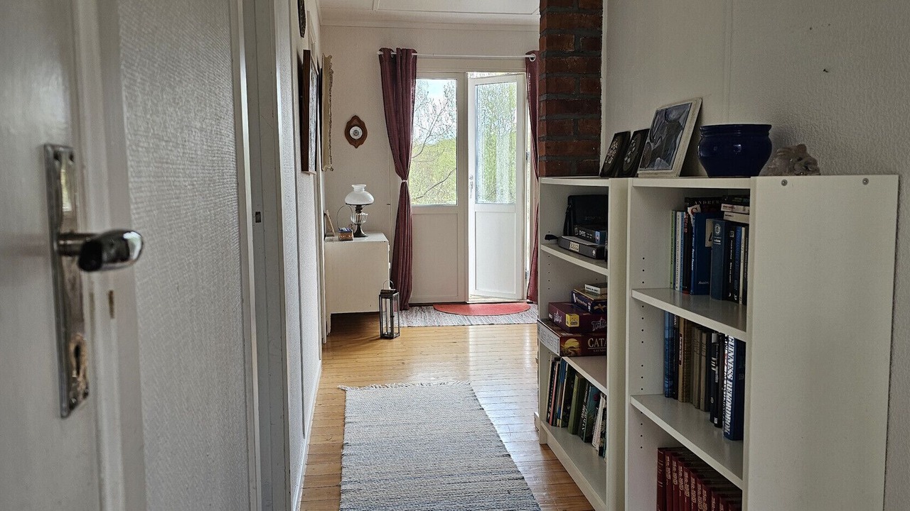 Photo of Others in Hjaelteby