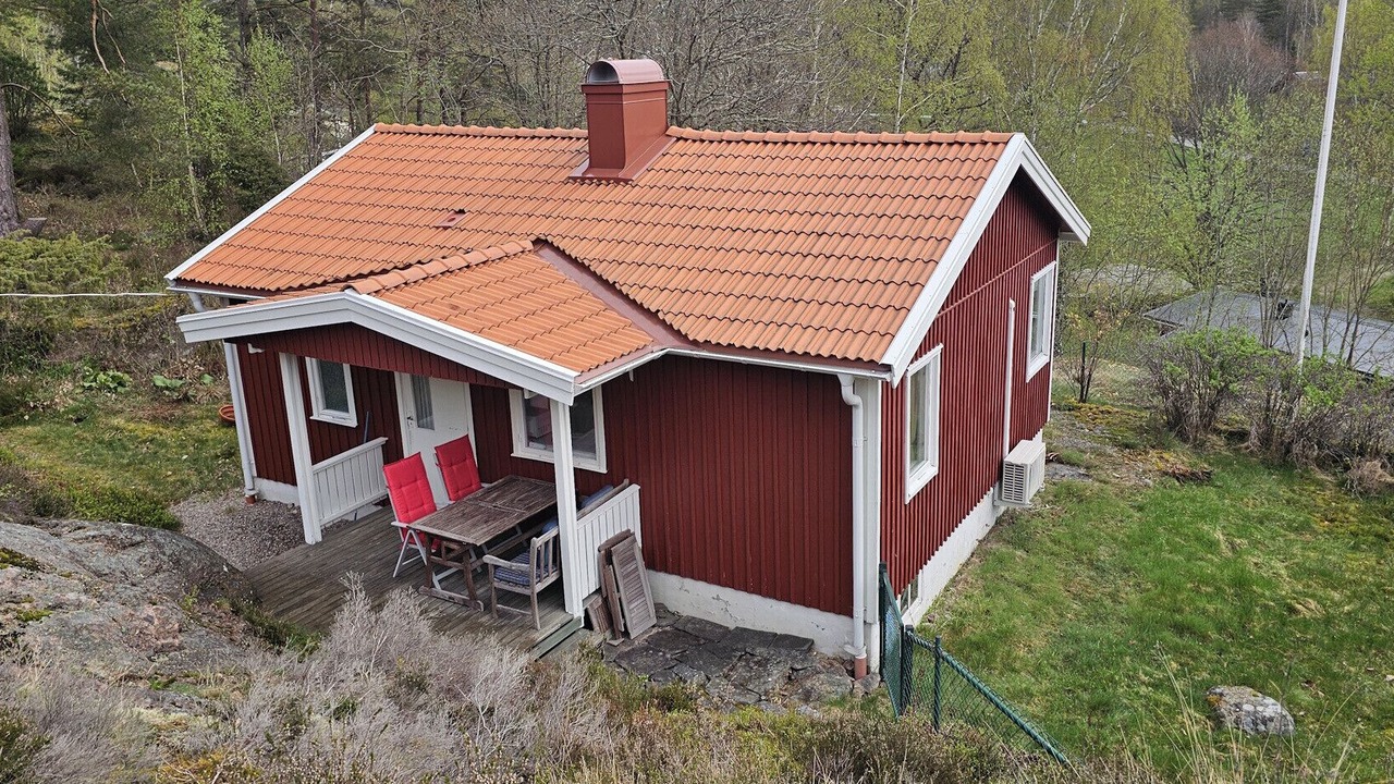 Photo of Others in Hjaelteby