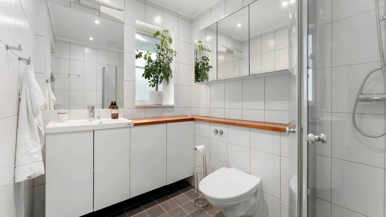 Photo of Bathroom in Ingaro