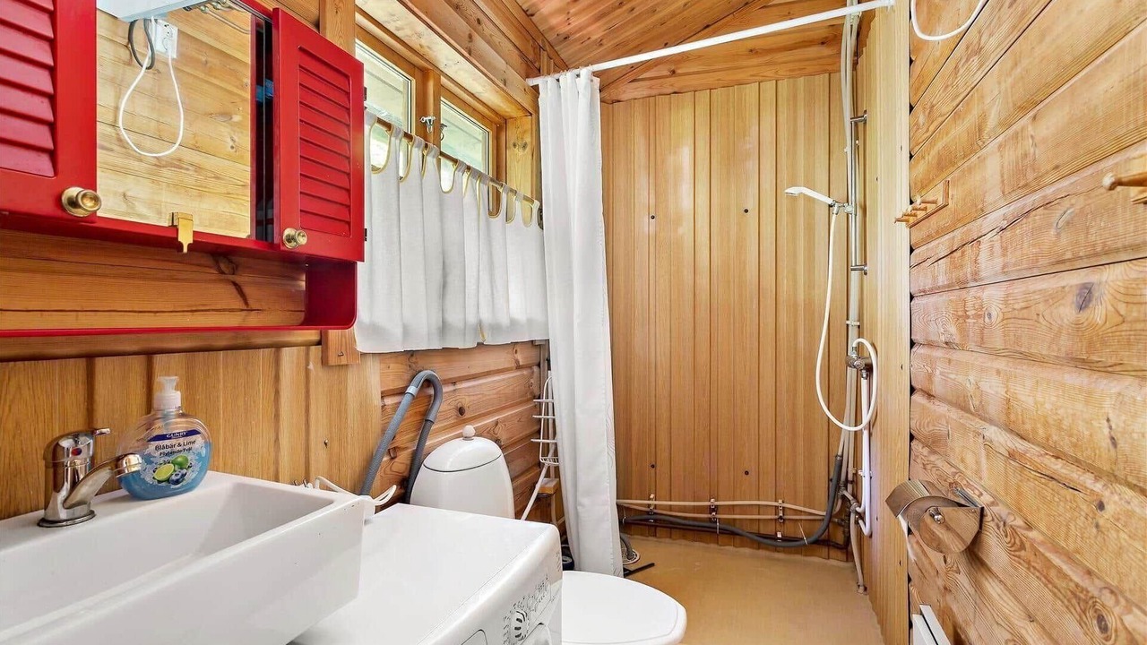 Photo of Bathroom in Listerby
